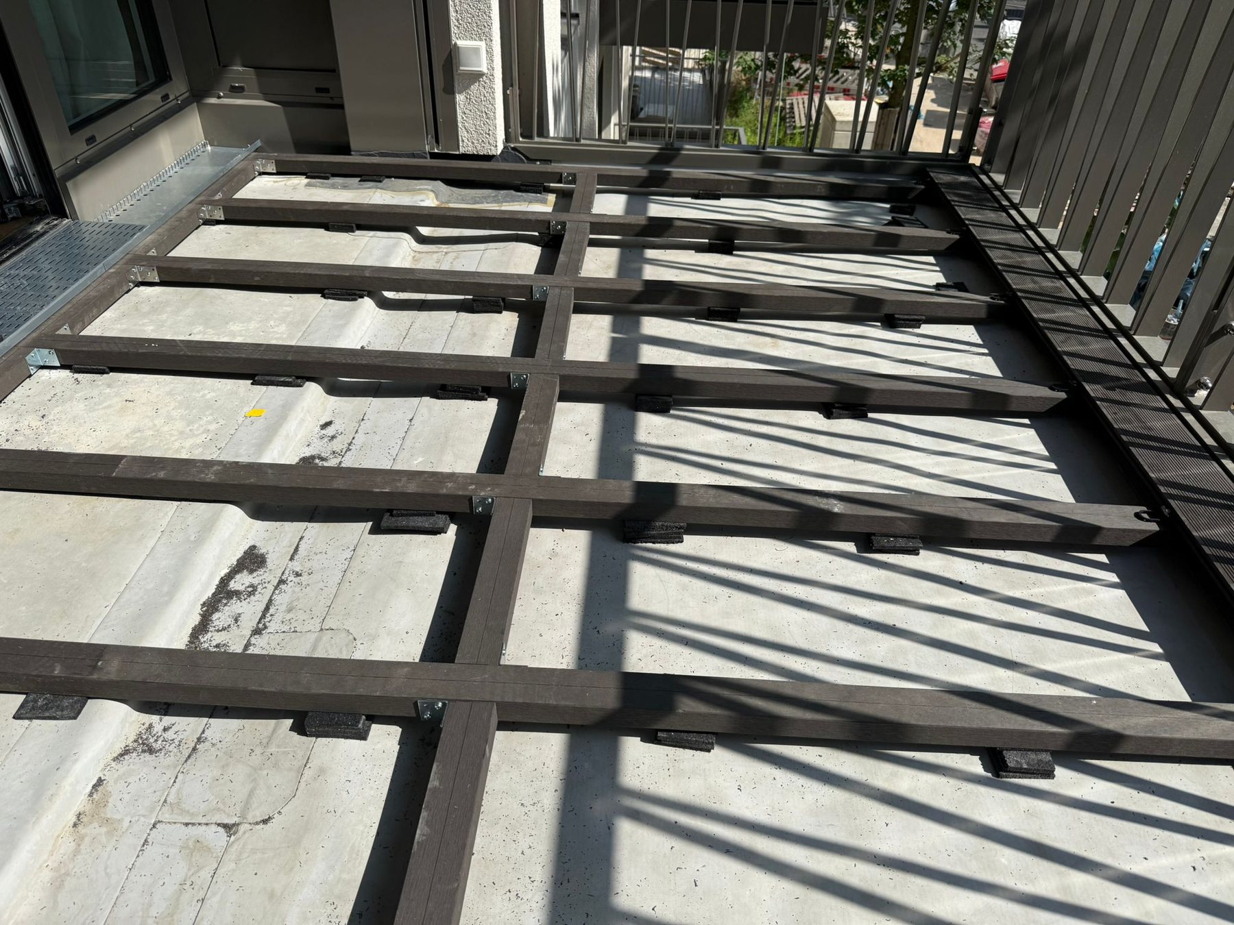 Unterkonstruktion für WPC-Terrassendielen